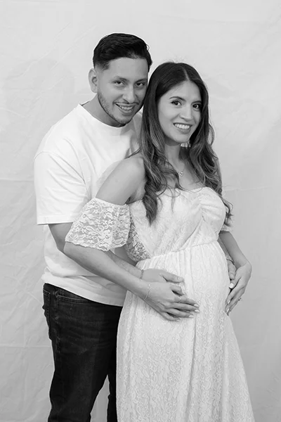 Pregnancy photographer in NJ - Black and white photographer nj